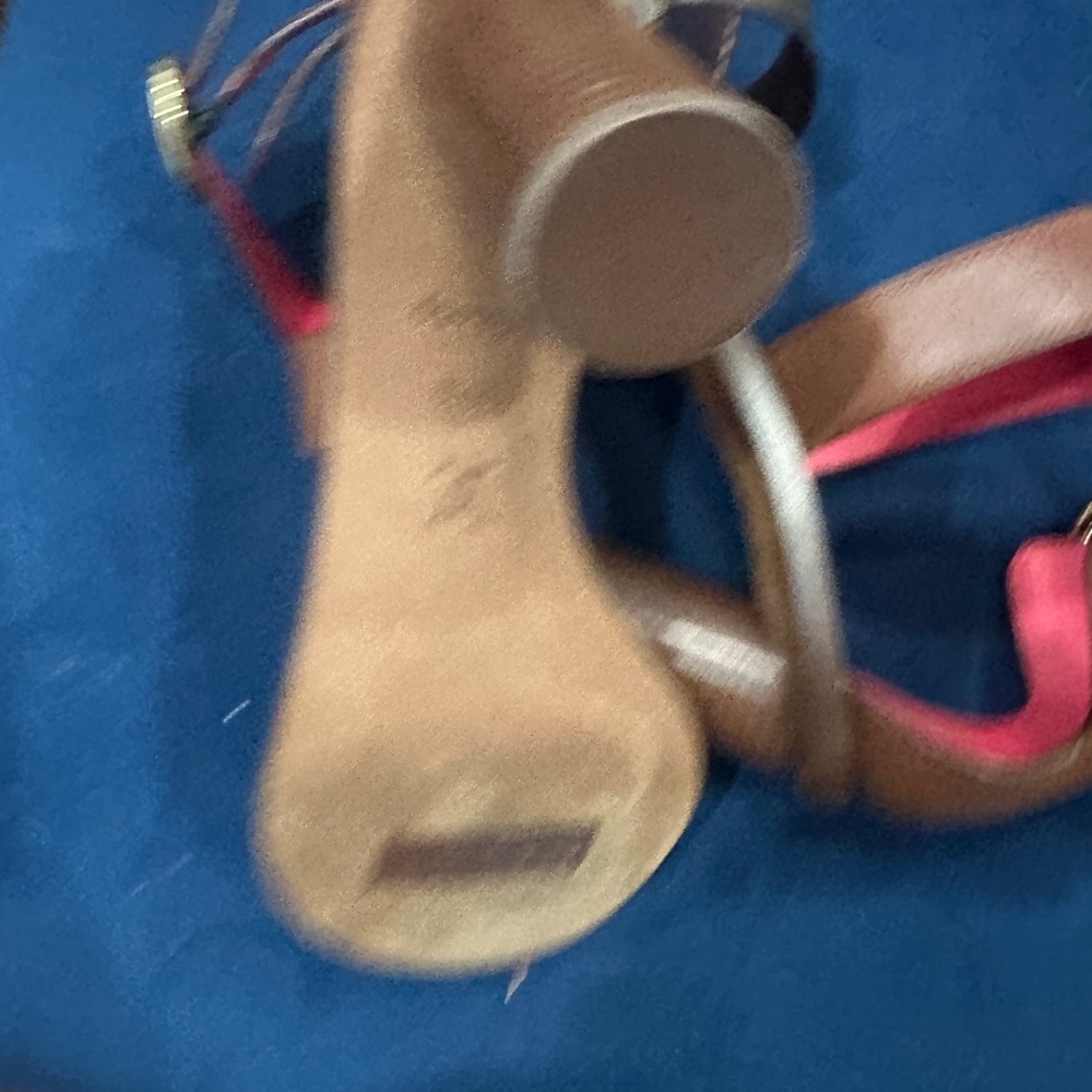 Louis Vuitton Brown and Pink Heels with Distinctive Design - Picture 2 of 8